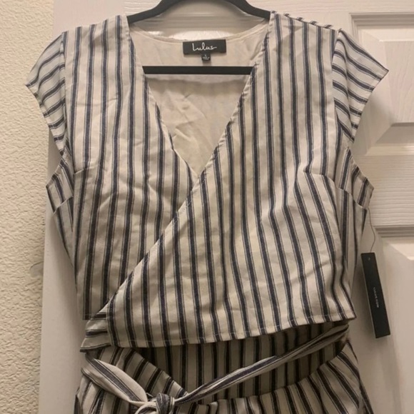 NWT LULUS Jumpsuit - Picture 9 of 12